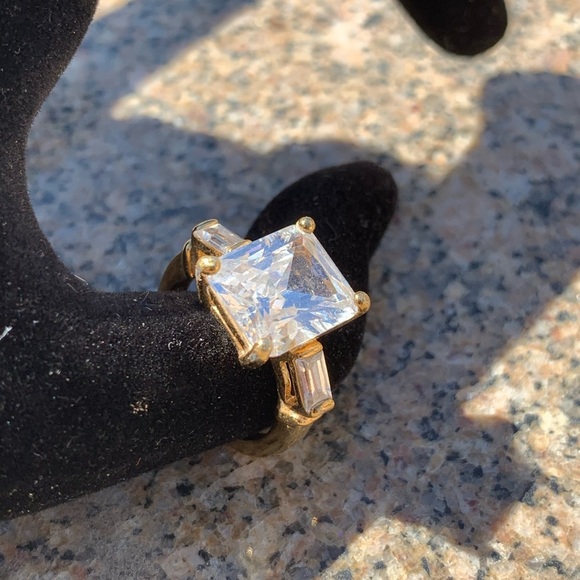 🔥SUZANNE SOMERS VERMEIL RADIANT &  BAGUETTE RING - Picture 2 of 2